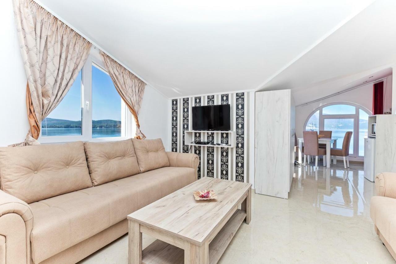 Apartments Infinity Tivat Zewnętrze zdjęcie