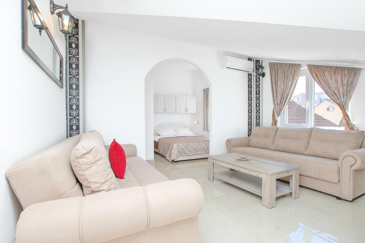 Apartments Infinity Tivat Zewnętrze zdjęcie